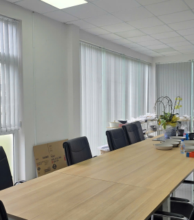 Màn Sáo Lá Dọc Tại Bến Cát