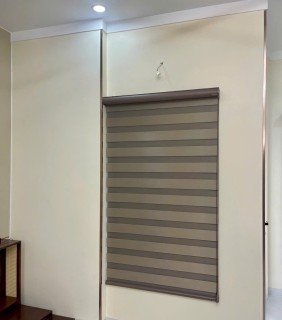 Rèm cầu vồng nhà phố 