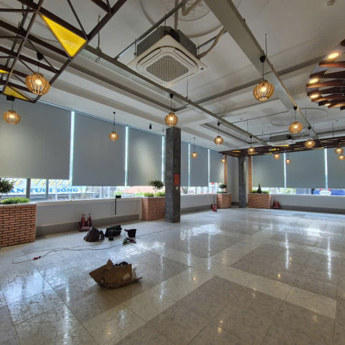Mẫu Rèm Cuốn Cho Quán Cafe Tại Bình Dương