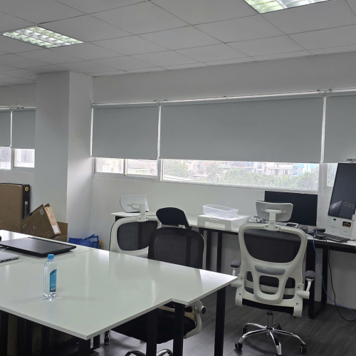 Rèm Cuốn Chống Nắng Văn Phòng Bình Dương