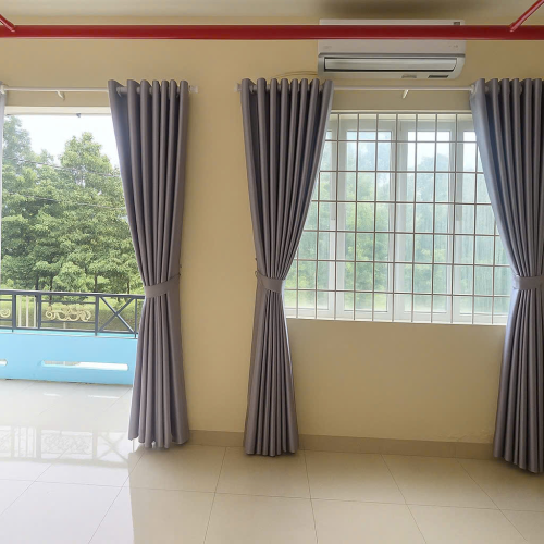 Thi công rèm vải giá rẻ Thủ Dầu Một 