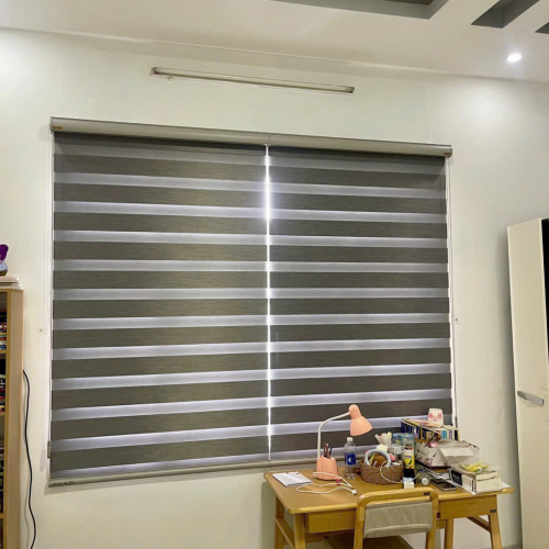 Rèm cầu vồng nhà phố 