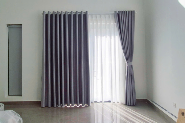 Thi Công Rèm Vải Tại Khu Nhà Kim Oanh, Bình Dương