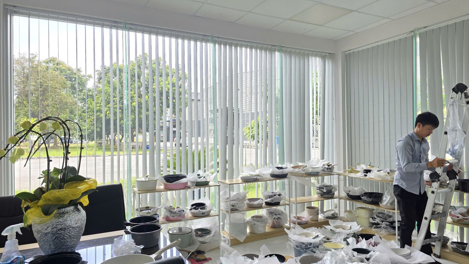 Hoàn Thiện Dự Án Màn Sáo Lá Dọc Tại Bến Cát
